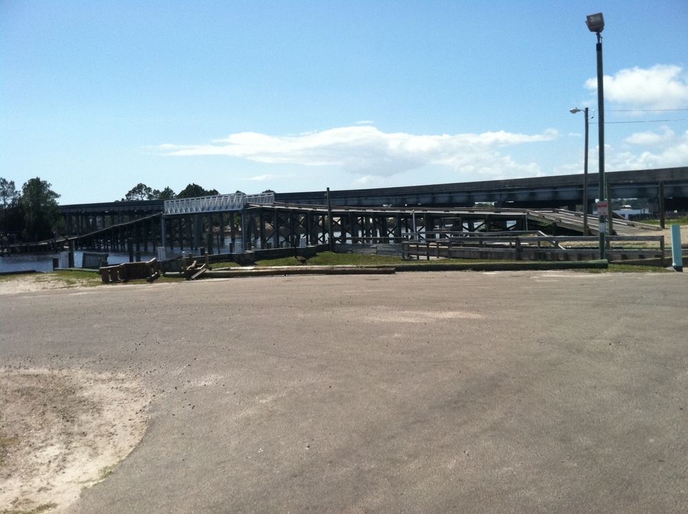 Moorings Marina at Carrabelle: 1000 US Hwy 98, Carrabelle, FL 32322